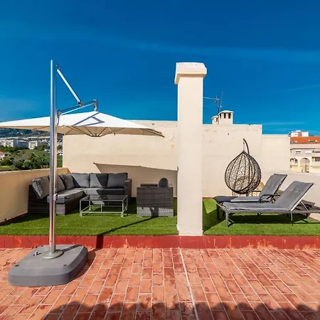 Vb Fantastic 3bdr Duplex With Large Terrace *