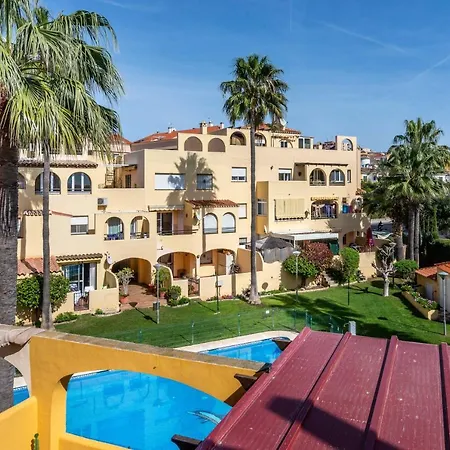 Vb Fantastic 3bdr Duplex With Large Terrace