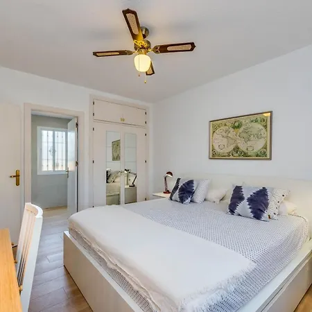 Vb Fantastic 3bdr Duplex With Large Terrace
