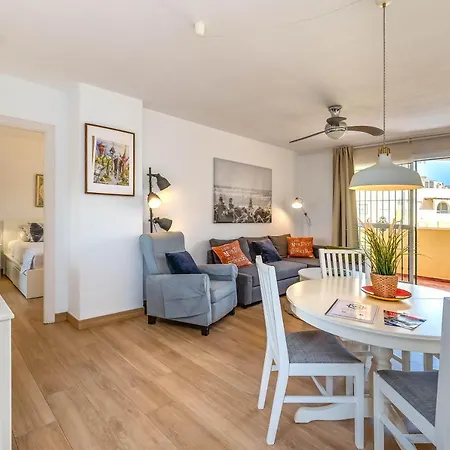 Vb Fantastic 3bdr Duplex With Large Terrace Apartment